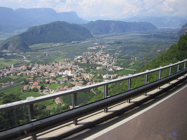 Uitzicht over het dal van de Adige